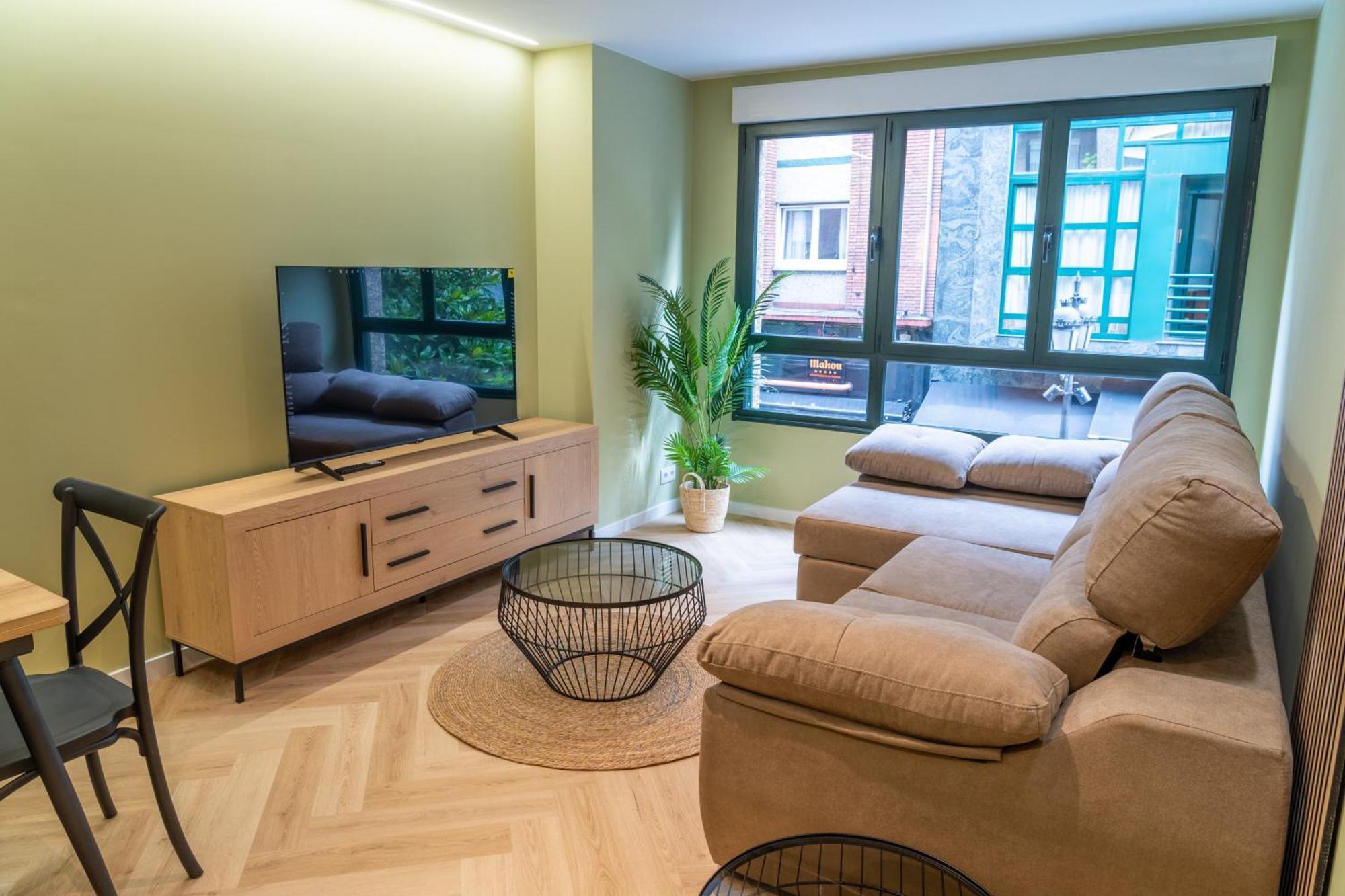 Apartamento Amplio En Centro Oviedo